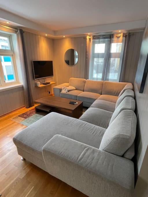 Skjomtind - Modern Apartment With Free Parking Narvik Luaran gambar